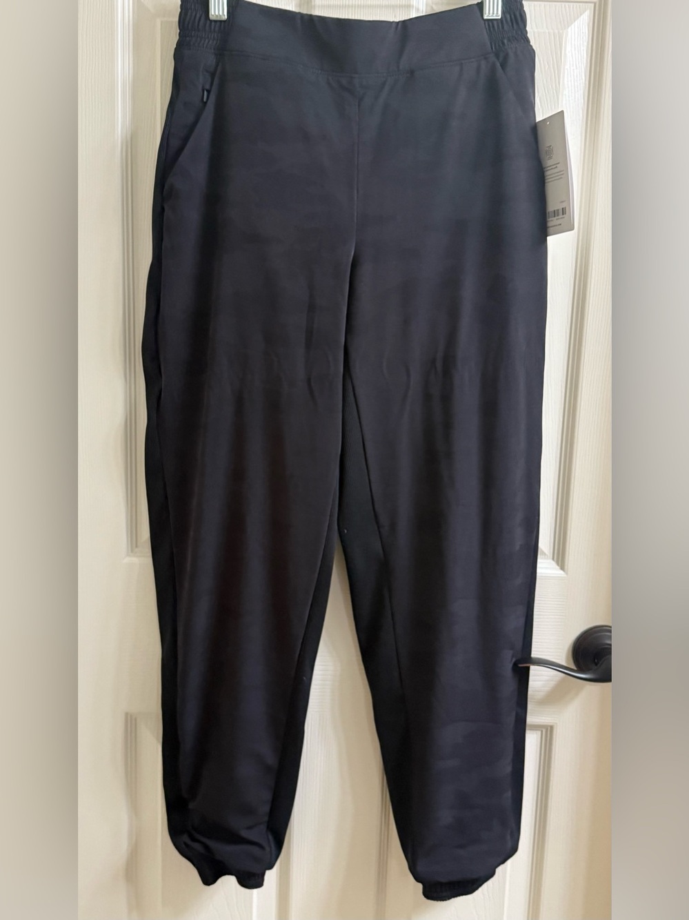 Athleta Brooklyn Lined Black Camo Jogger